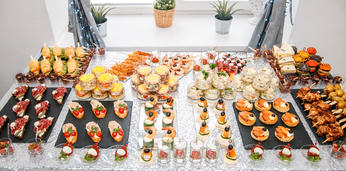 Холодные закуски на 10 персон